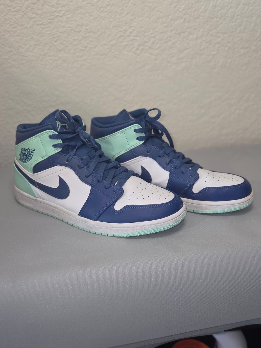 Nike Air Jordan 1 Mid Mystic Navy Mint Foam Mens 10.5 Sneakers 554724-413 167